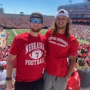 Meet your Posher, Hallie